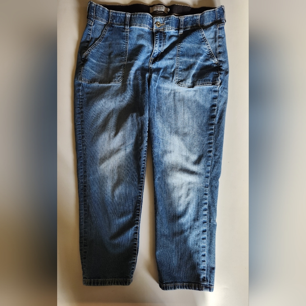 Torrid Blue Ankle & Cropped Jeans
